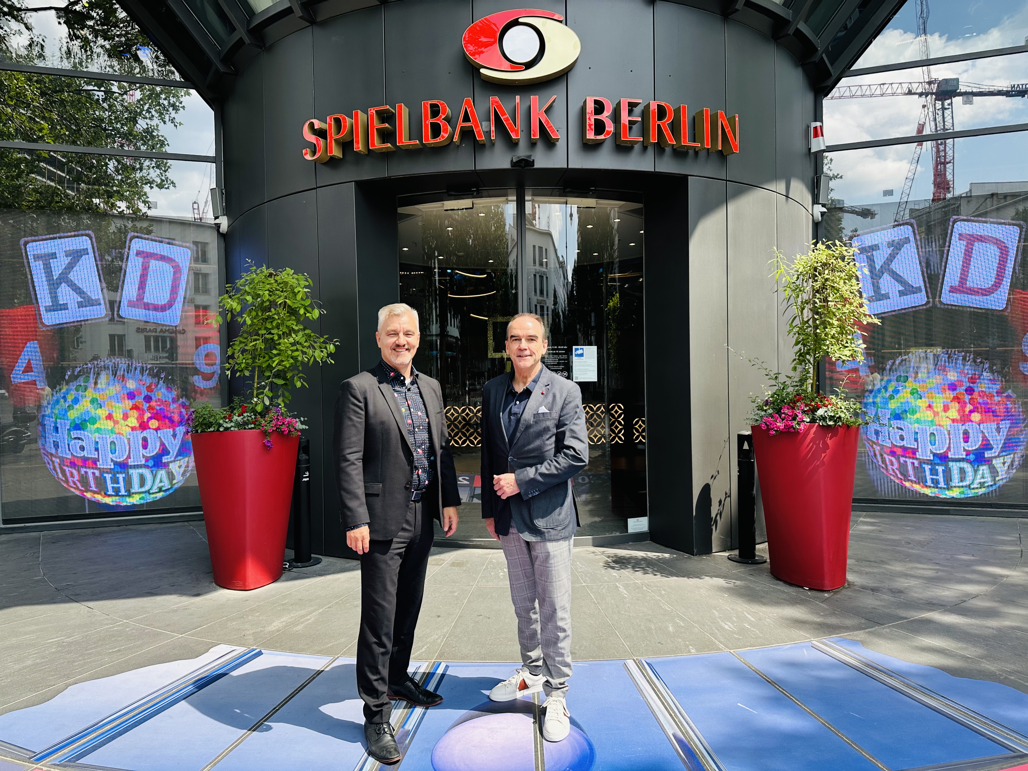 Zum Glück in der City: Spielbank Berlin feiert zweijähriges Jubiläum am Standort Ku'damm